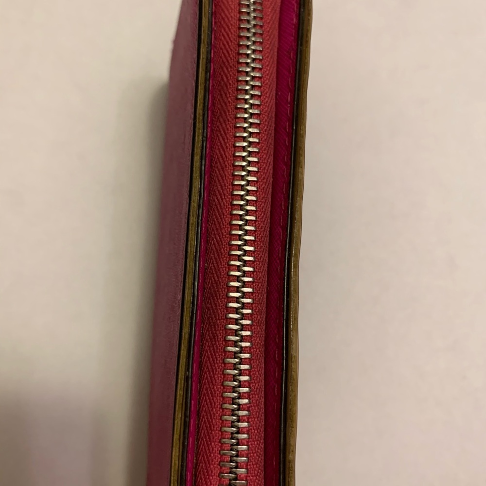 Michael Kors wristlet wallet - Picture 5 of 10